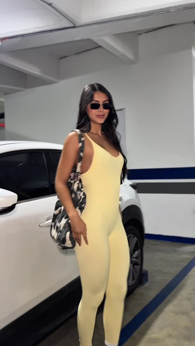 Nada que un enterizo no pueda solucionar💛✨🫰🏻