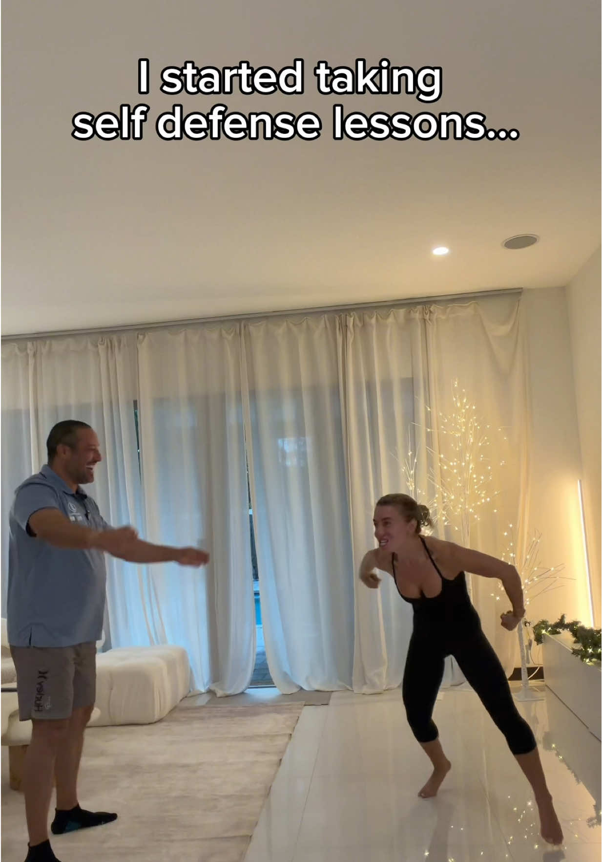 I started taking classes because Miami can be sometimes a bit… chaotic and I want to feel like if I need to I can always defend myself. I think all women should know how to protect themselves, it is our right. I know this is humor and funny, but honestly I am very thankful that I have these lessons. They could save my life one day, or at least give me more time to try to survive. 🤍