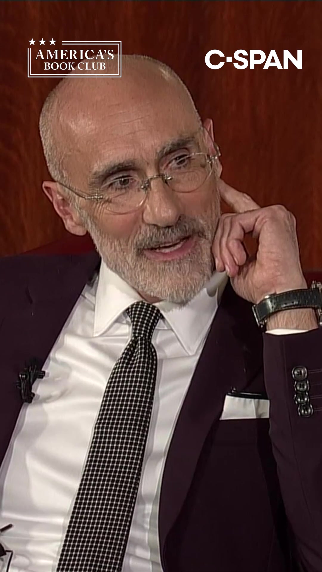C-SPAN’s “America’s Book Club” — Author and Harvard professor Arthur Brooks talks what kinds of people achieve happiness in their lives.   Watch the full interview, taped at the Library of Congress, SUNDAY, Dec. 14, on C-SPAN at 6pm & 9pm ET/PT.   #arthurbrooks #booktok #happiness #cspanabc #cspan