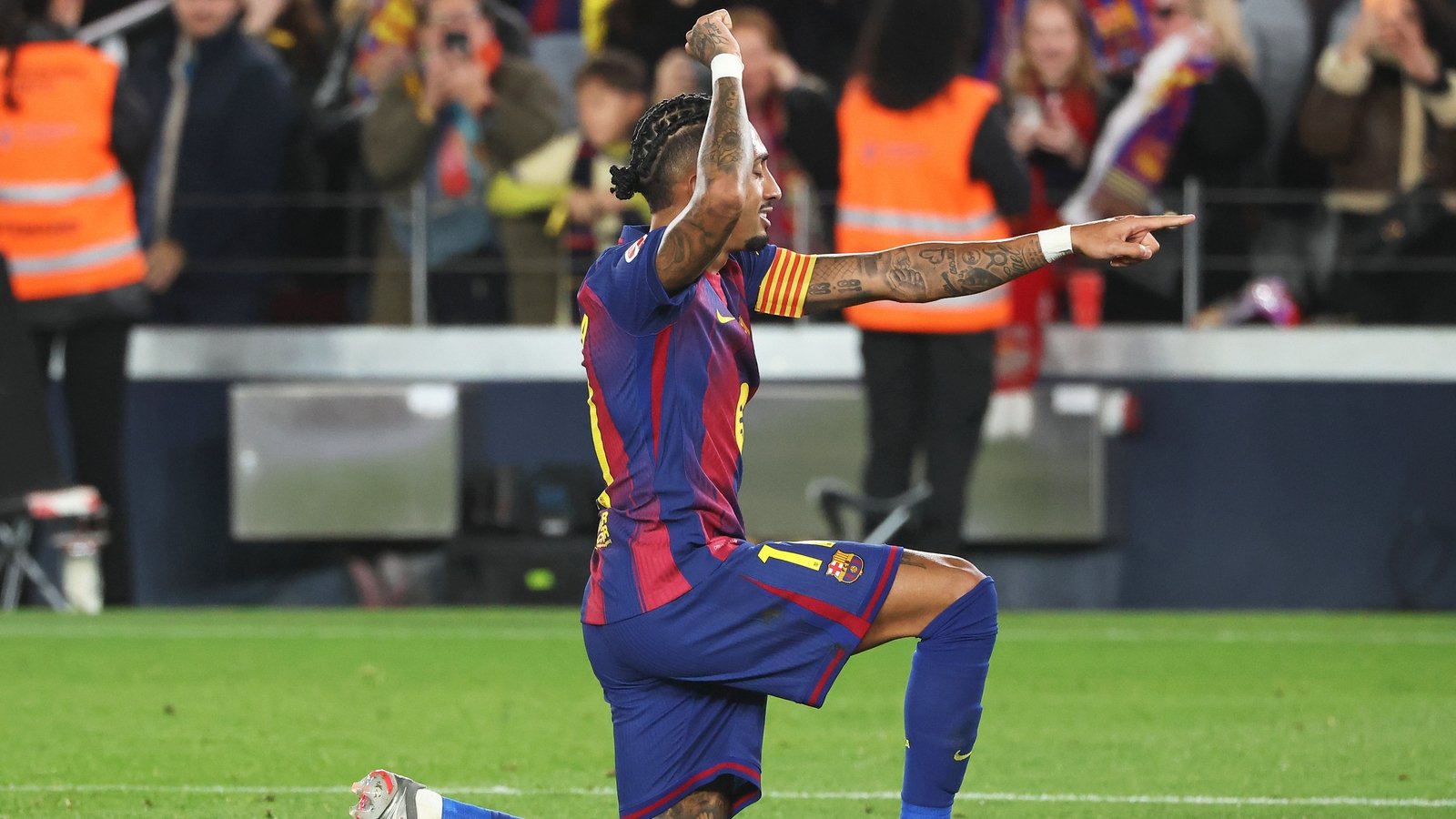European round-up: Raphinha strikes twice in Barca win