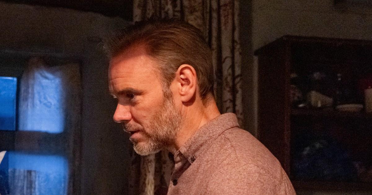 The police deliver news to Ray in Emmerdale after interrogating Dylan