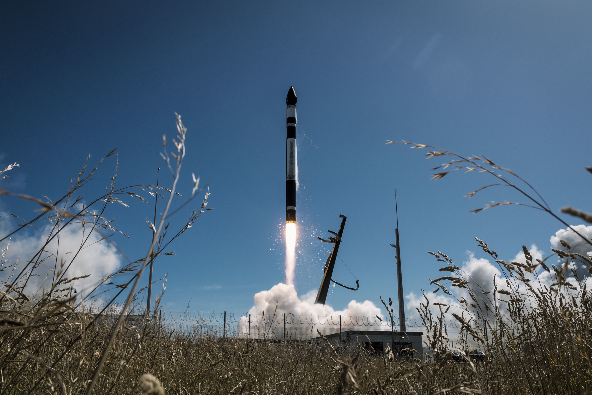 Rocket Lab launches JAXA tech demo satellite