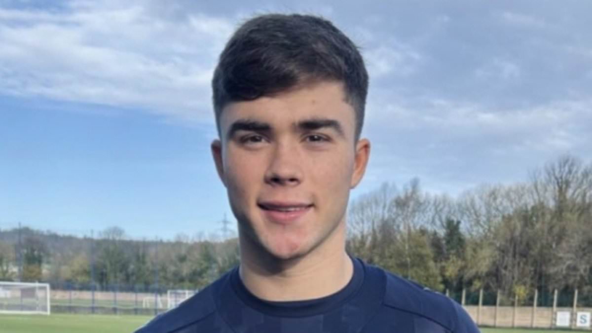 United youngsters hit back at Amorim in now deleted social media posts