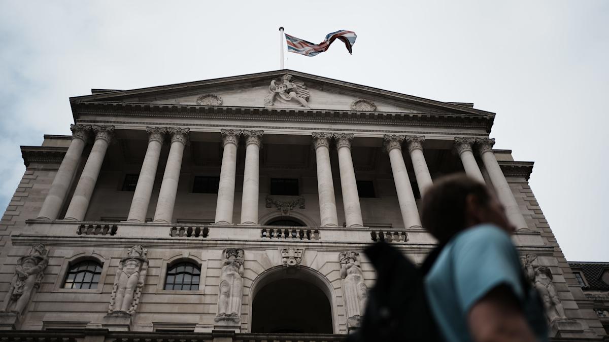 Bank of England poised for Christmas interest rate cut after inflation slows