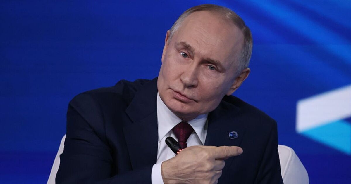 Putin loses plot as he launches furious rant against European leaders - 'feasting pigs'