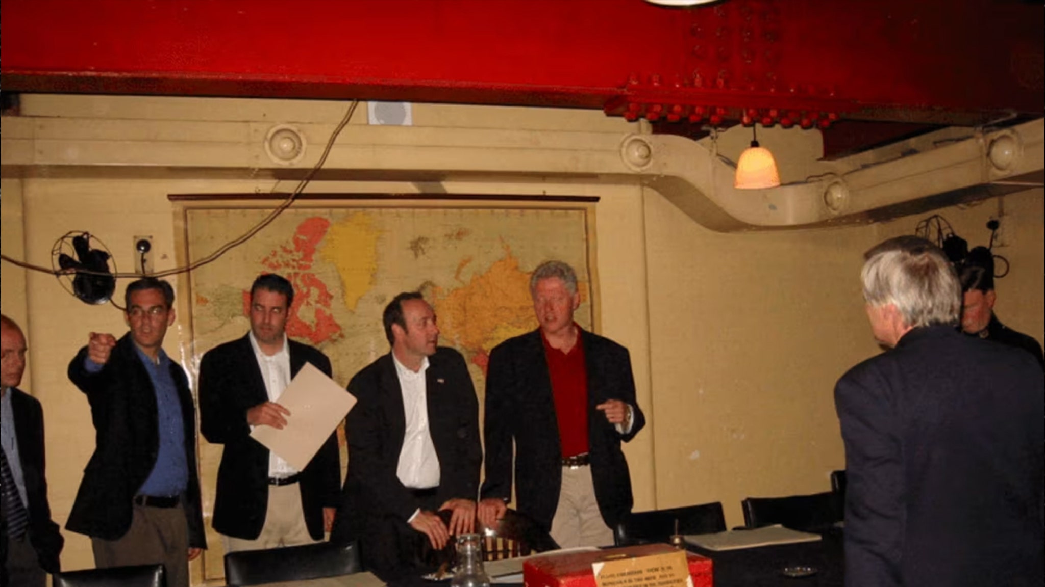 Epstein File Pic Shows Kevin Spacey Chopping It Up With Bill Clinton