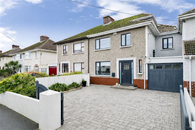 16 Burrowfield Road (Plus Attic Conversion), Sutton, Dublin 13 - KELLY BRADSHAW DALTON - 4971323