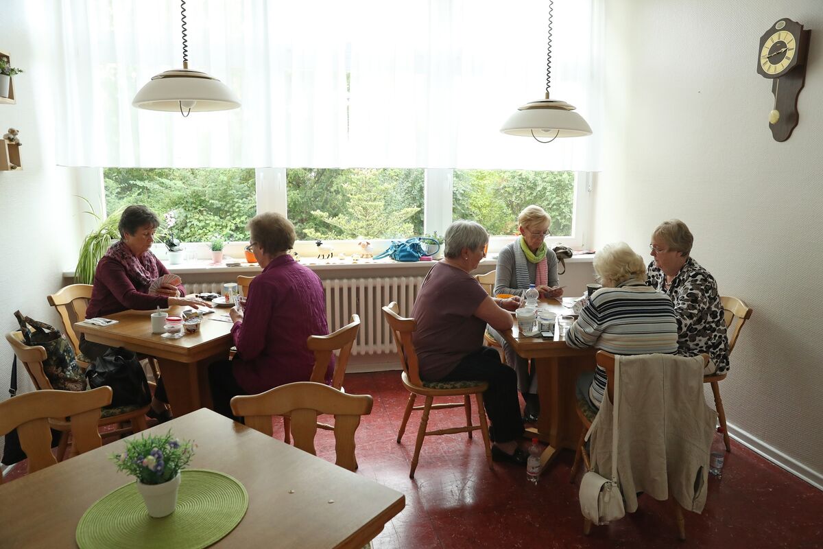 Aging Baby Boomers Revive Senior Housing Sector Ravaged by Covid