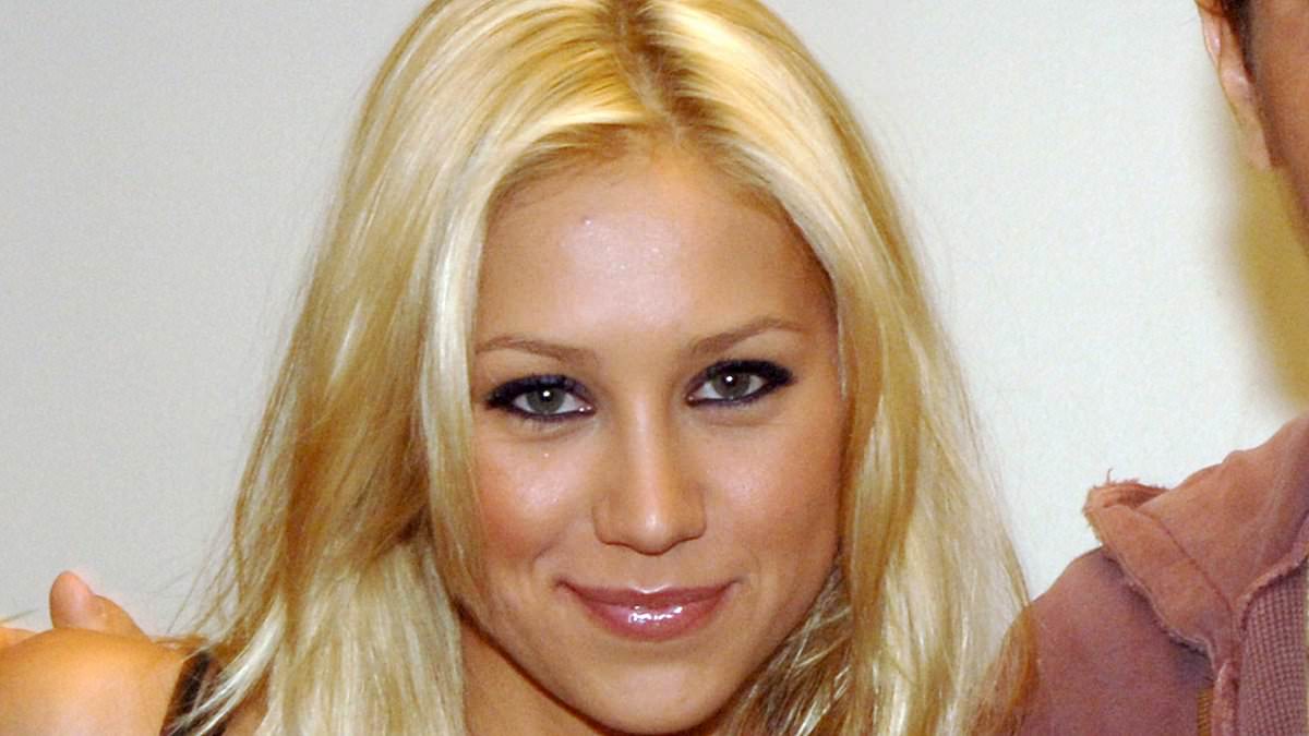 Anna Kournikova 'floating on air' after welcoming fourth child at 44 with Enrique Iglesias