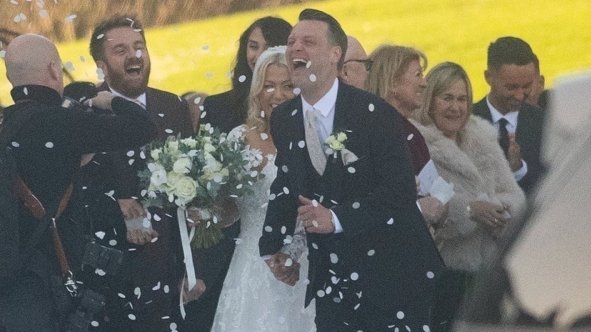X Factor star Amelia Lily is married: Singer ties the knot