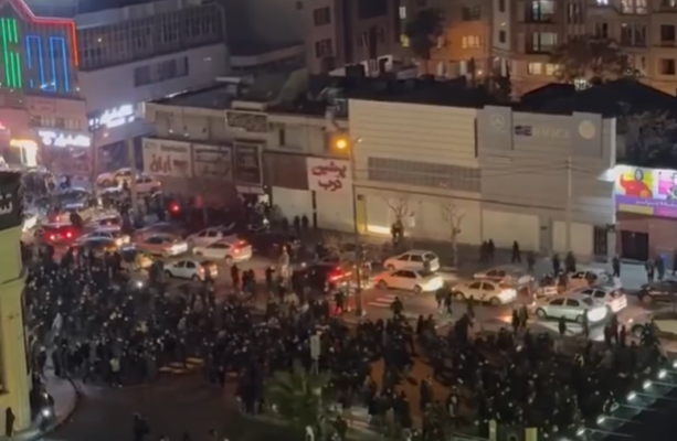 Iranians step up protests as death toll mounts and authorities cut internet access