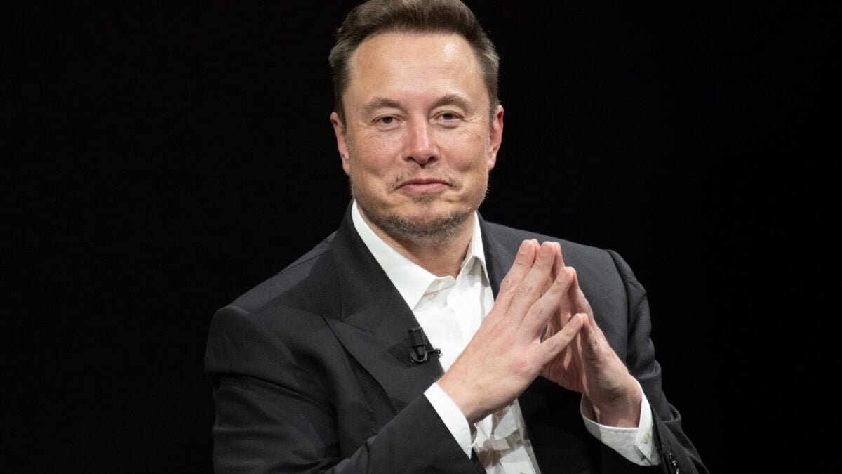 The Wacky Musk-OpenAI Legal War Now Involves a Fittingly Insane Amount of Money