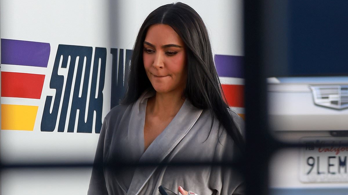 Kim Kardashian carries a WIG on the set of Eva Longoria's new movie