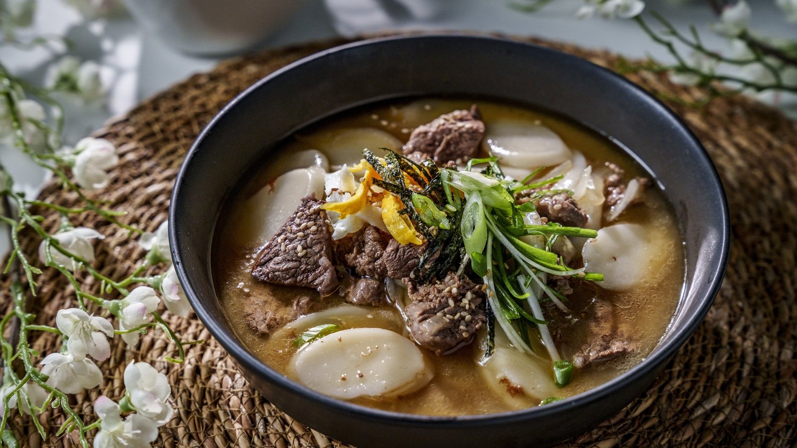 Donal's Festival Kitchen: Gunmoo's Tteokguk