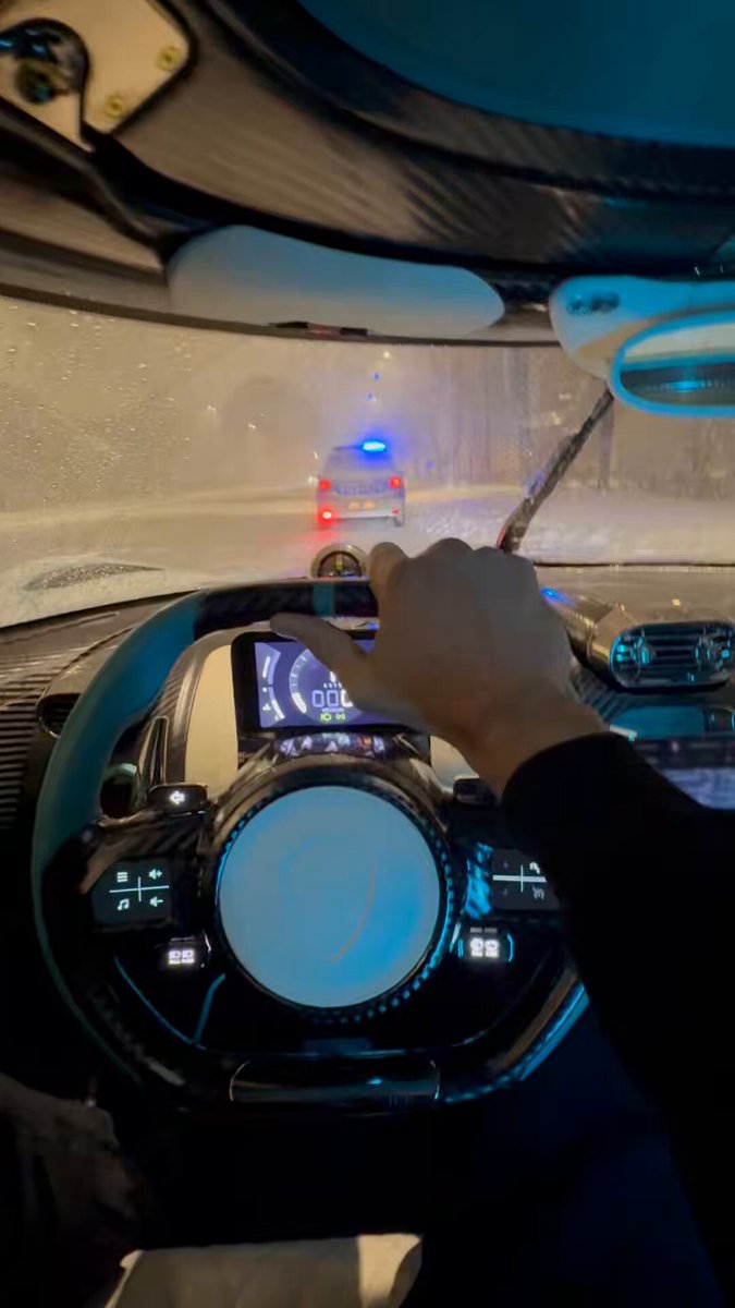 Speeding 😭💀 pic.