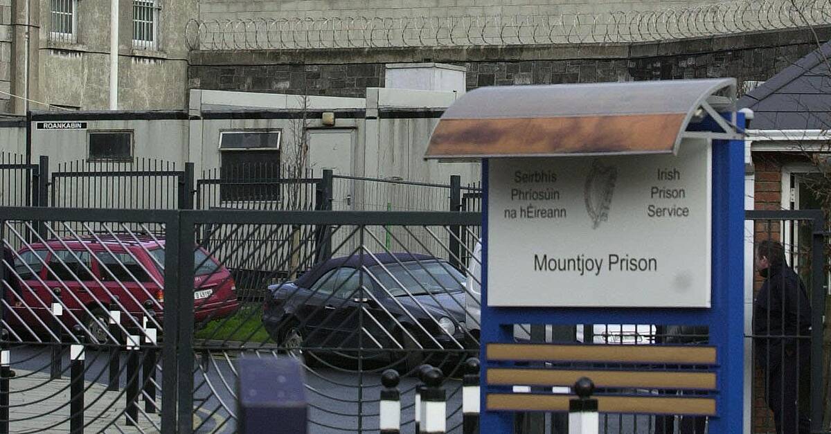 Prisoners surrendered hundreds of opioid tablets after fatal overdose