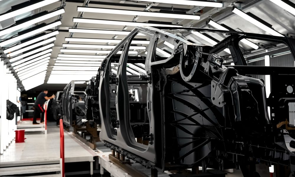 Ford embraces Tesla-style gigacastings and Cybertruck’s 48V architecture