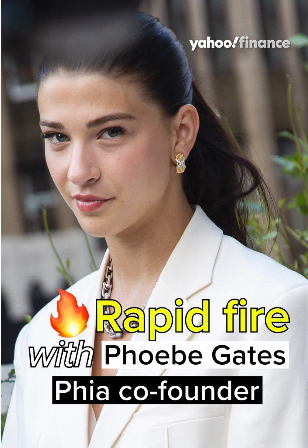 @Phoebe Gates is addicted to vintage blazers, Uggs, and channeling her energy into her product @Phia 🔥 🎧 Tune in to ‘Opening Bid’ on 2/19, wherever you get your podcasts, to catch the Phia co-founder on the latest episode.