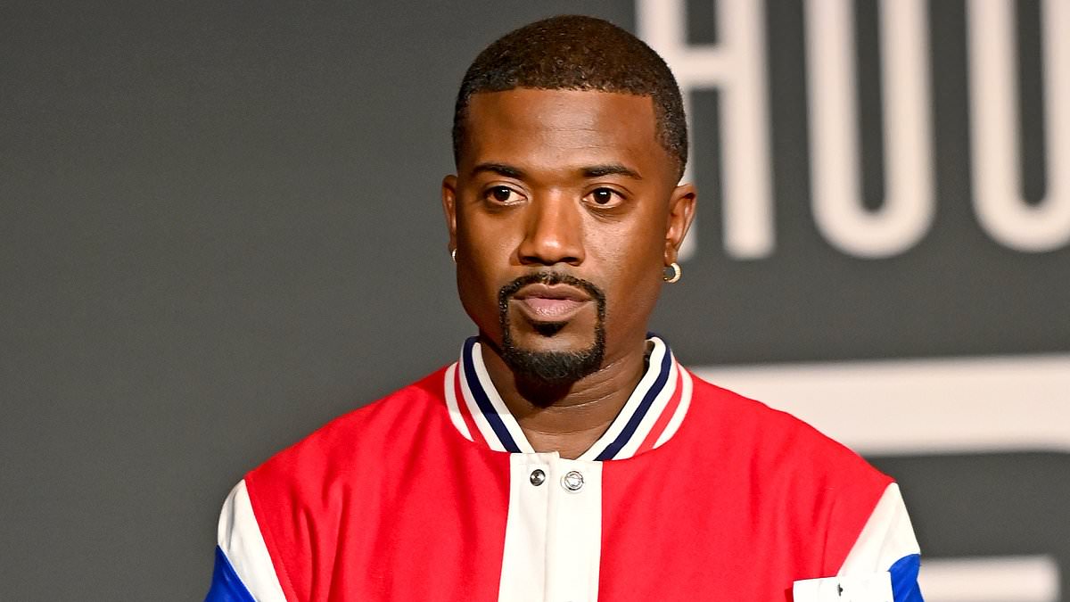 Ray J says fan ripped heart monitor from his chest and stole it during concert... after grim health warning