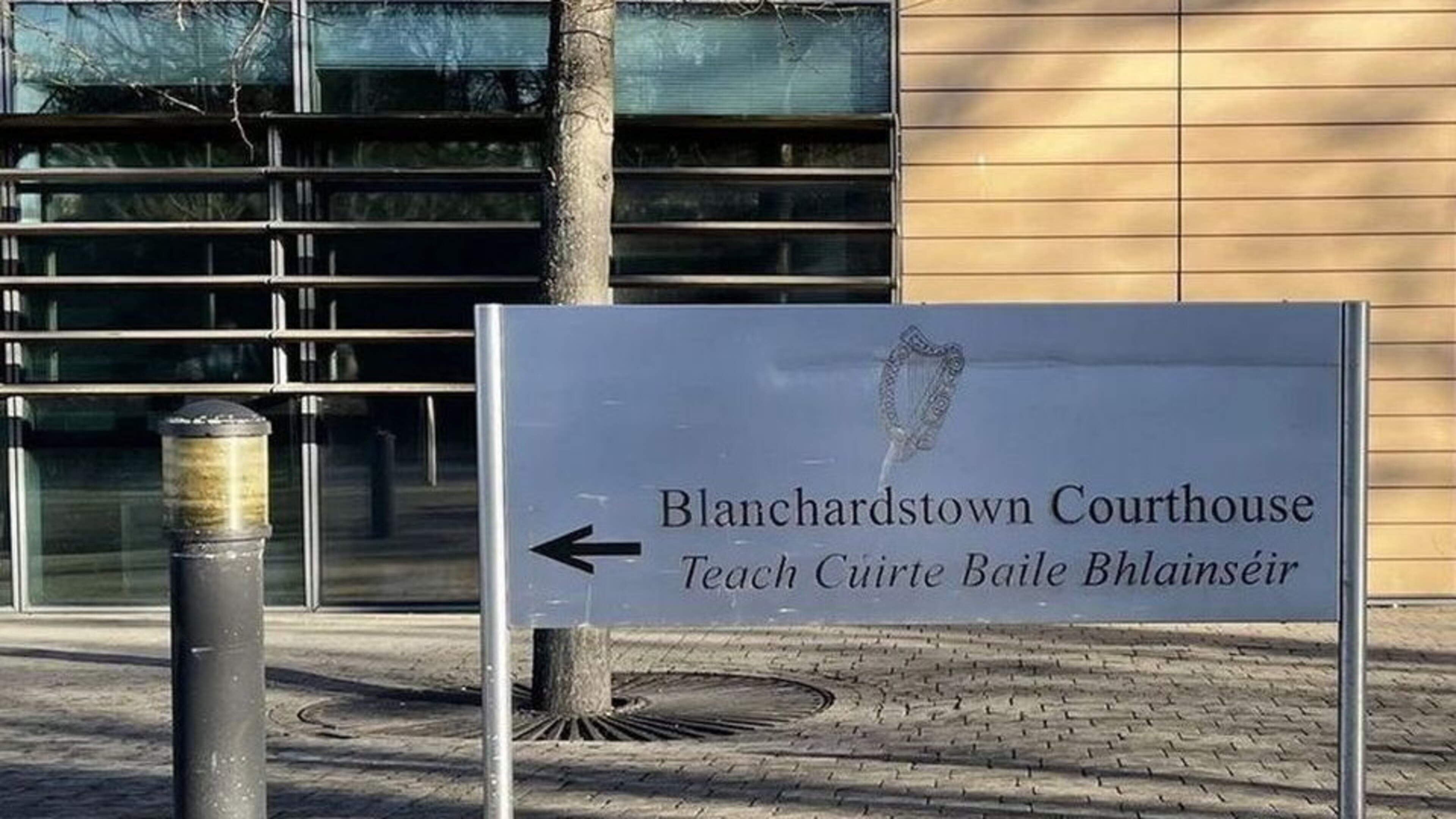 Mum left terrified as ‘fragile’ ex urinated outside home in front of their young daughter