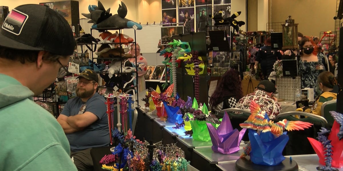 CoastCon returns to Biloxi for 48th year of cosplay, gaming and ghost hunts