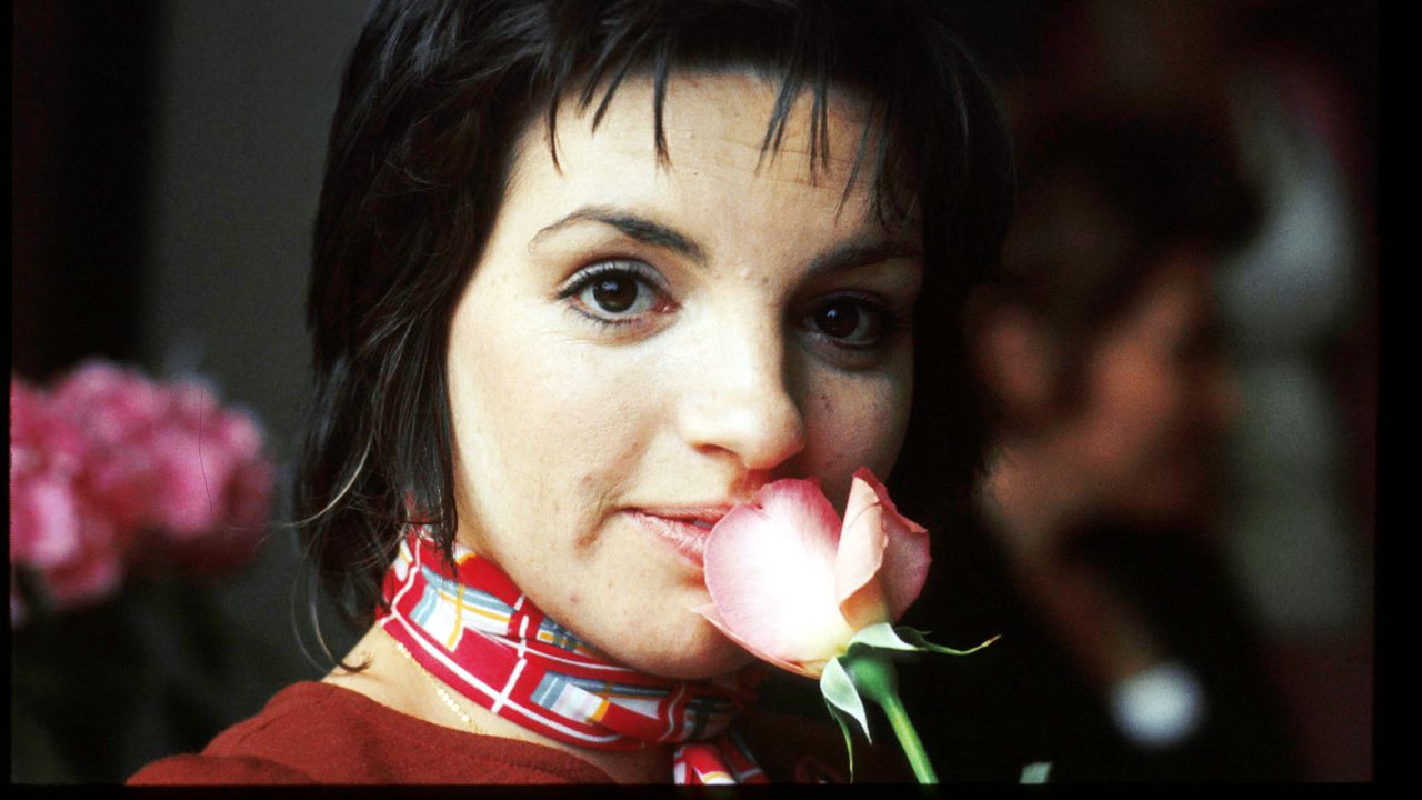 “I Survived It”: Liza Minnelli on Her Captivating Memoir ‘Kids, Wait Till You Hear This!’