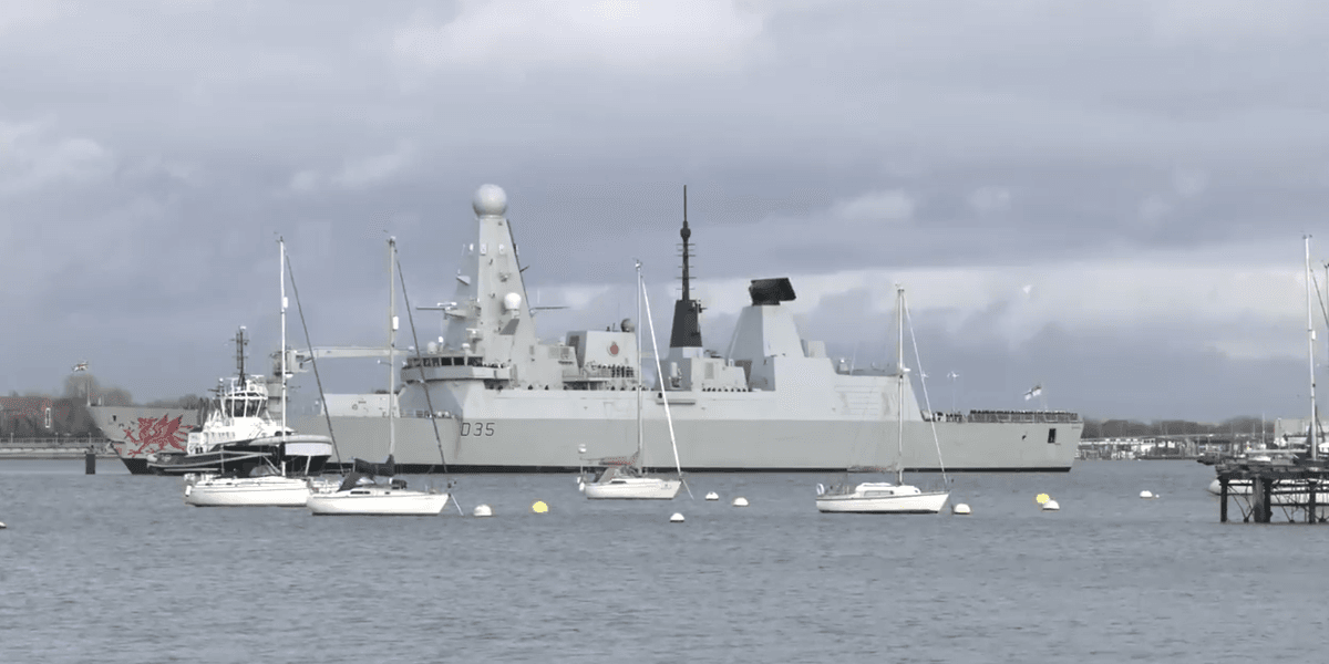 WATCH: HMS Dragon FINALLY leaves Portsmouth and sets sail for Cyprus amid escalating war