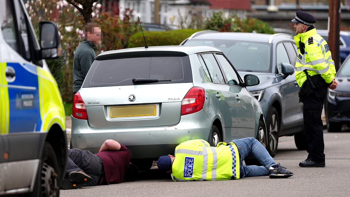Anti-terror police are given more time to quiz trio over 'Iranian spy ring plot to target Jews in London' as more homes are raided