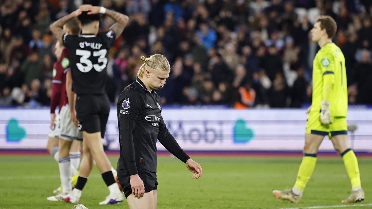 This may be the weekend that the Premier League title slipped away from Man City - news of Arsenal's win looked to have knocked the wind out of them, writes OLIVER HOLT