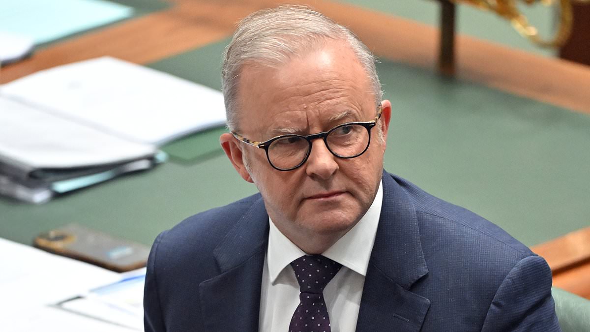 Immigration records are smashed as Australia takes in unprecedented number of foreigners