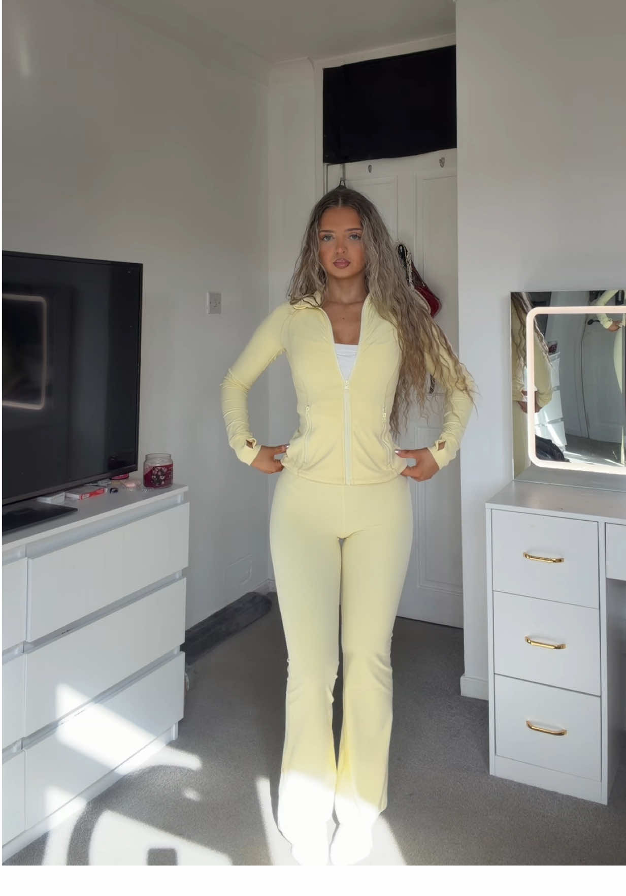 @glowmode_uk_official  😍👏🏼#outfitinspo #fyp #glowmodesuperbrandday #glowmodeuk #fashiontiktok