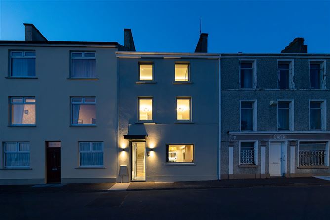 No. 6 The mall cobh co cork , Cobh, East Cork - Johanna Murphy & Son - 4990271