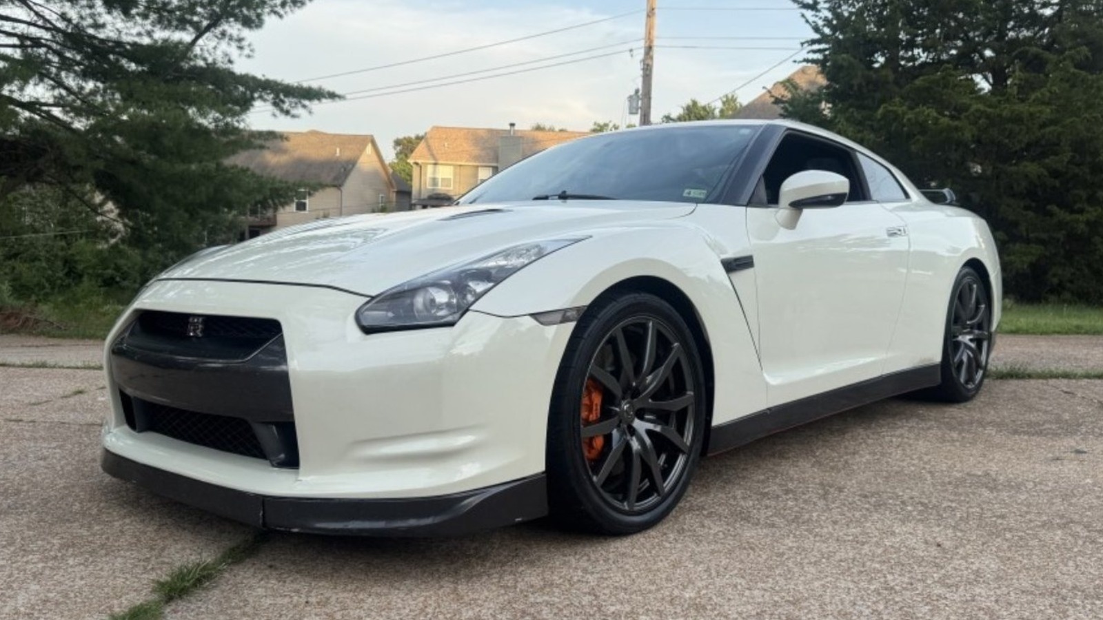 Surely All 14 Previous Owners Took Special Care Of This $49,500 Nissan GT-R