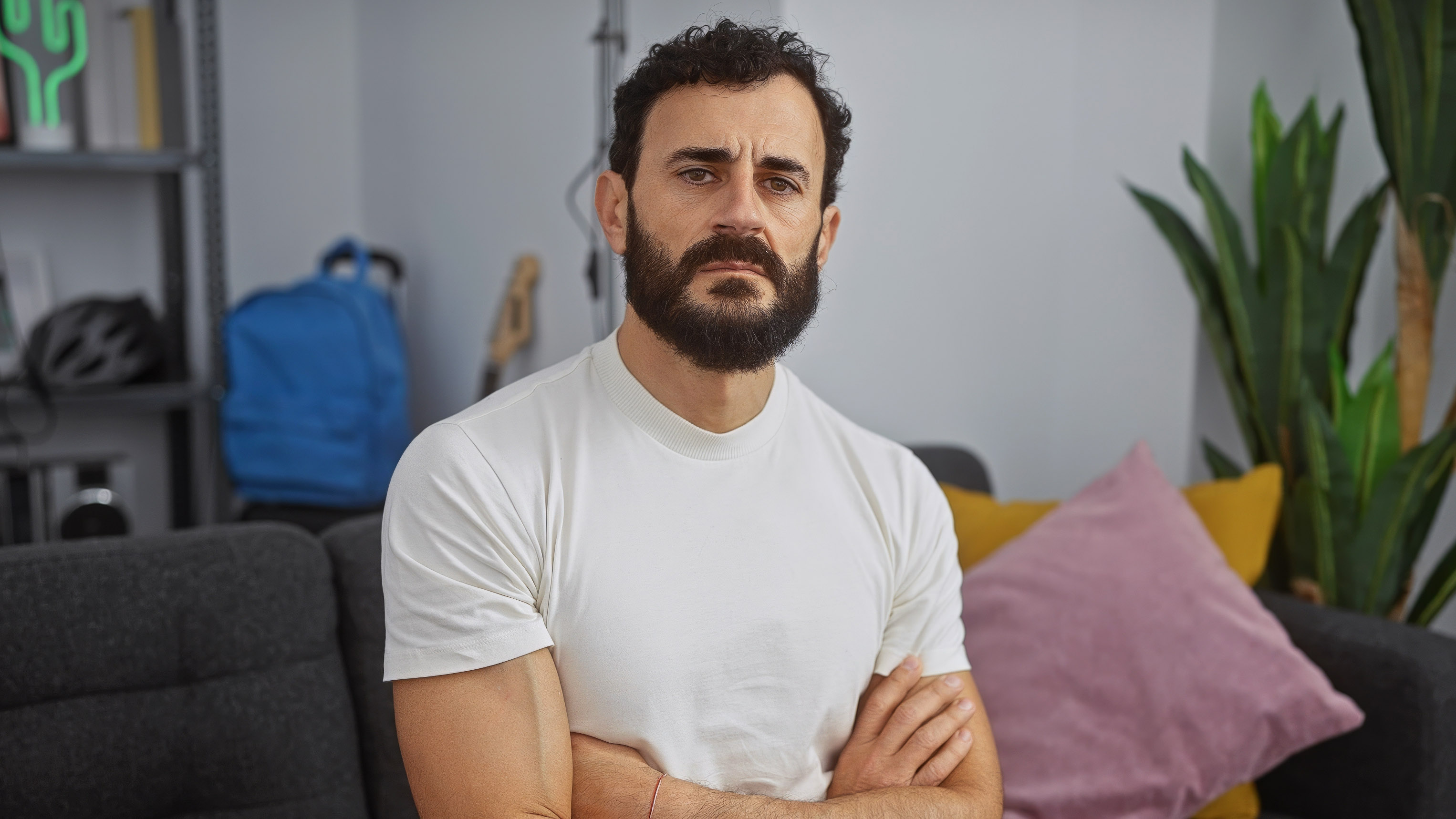 Snob Doesn’t Think Audiobook Counts As Real Porn