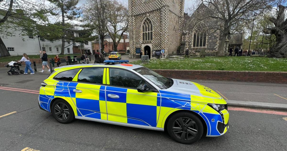 Man arrested at Reading Minster Church for 'criminal damage'