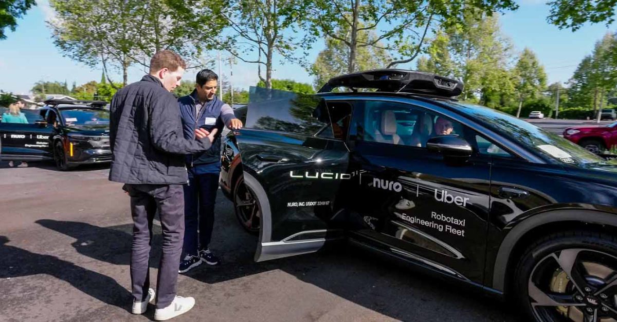 Uber begins early test rides of Lucid Gravity robotaxis equipped with Nuro autonomy systems