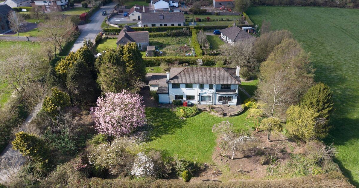 Former Lord Mayor's childhood home brings vintage charm and panoramic views 