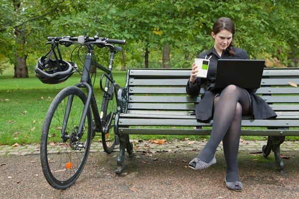 Digital nomads losing up to £2,500 a year in FX costs