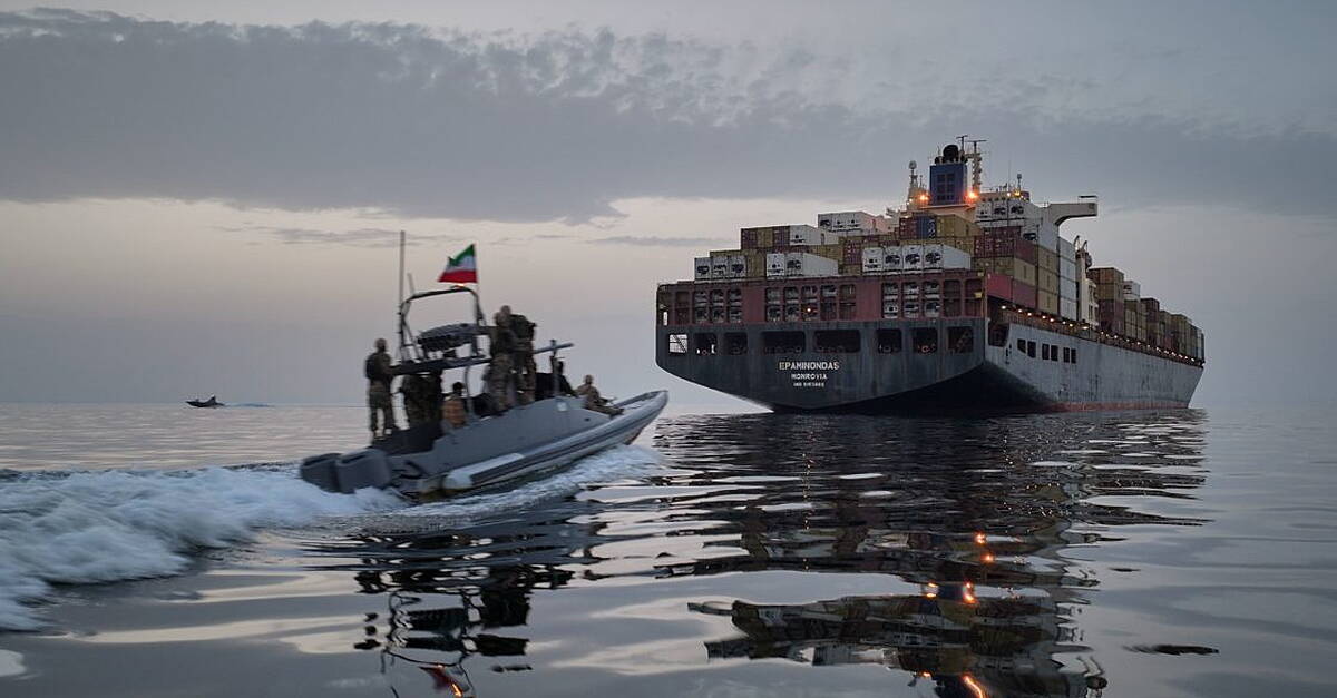 Iran offers to end Strait of Hormuz chokehold and asks US to end blockade