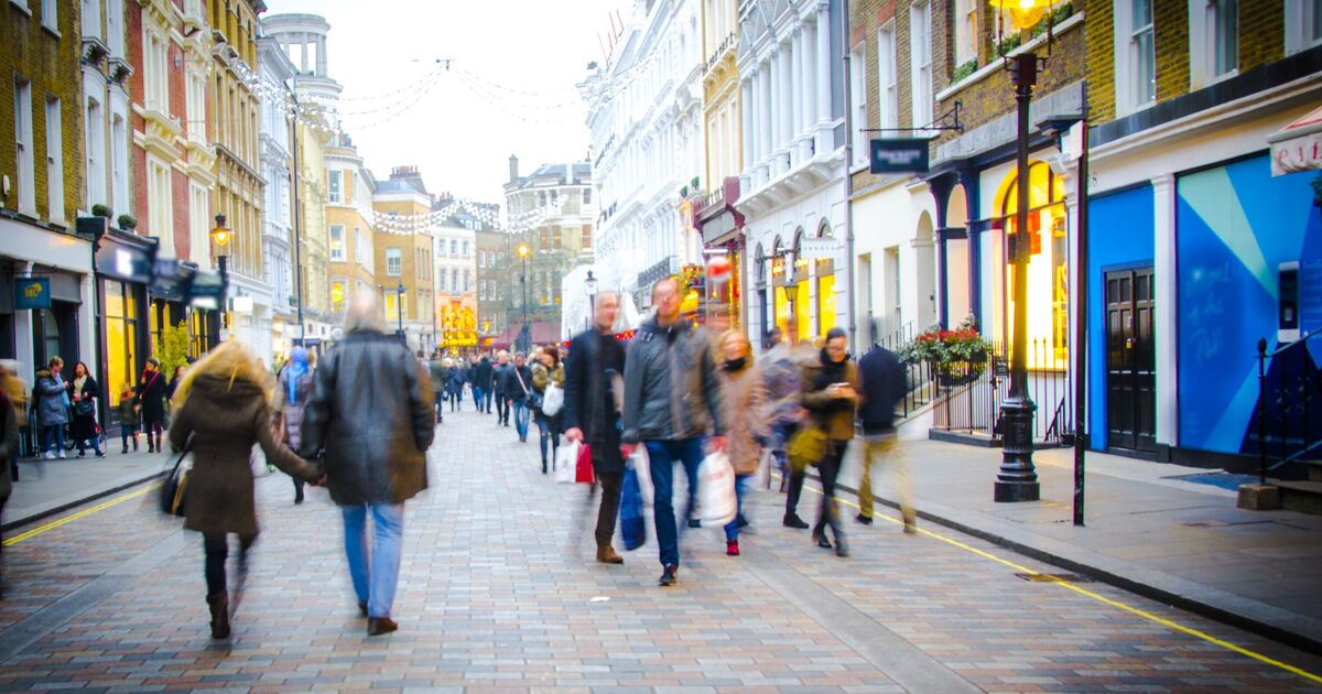 UK high street giant plunges into administration - all shops could close