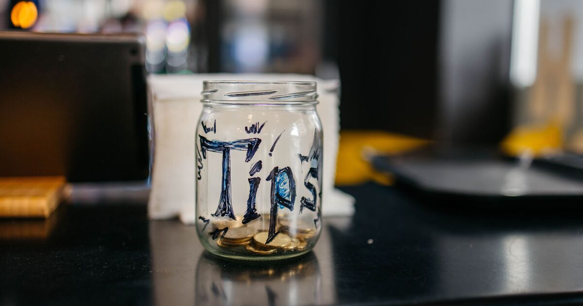 British woman living in Las Vegas shares 5 US tipping habits she can't get over