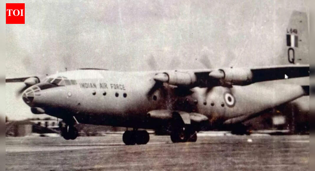 'Blinded Pakistan air's defences': IAF recalls day 3 of 1971 war; shares rare images