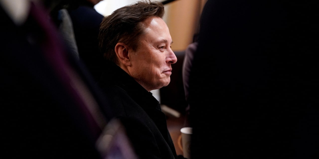 Elon Musk’s Tesla Compensation Last Year Surpassed $158 Billion