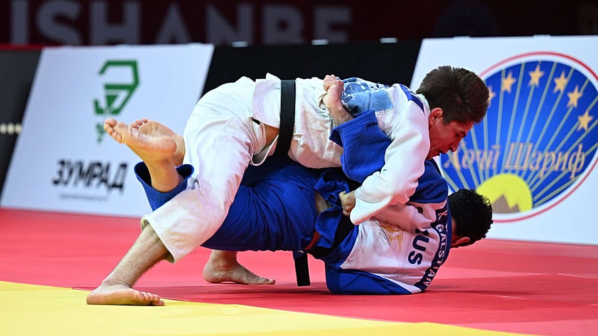 Double delight for Tajikistan on Day 2 in Dushanbe