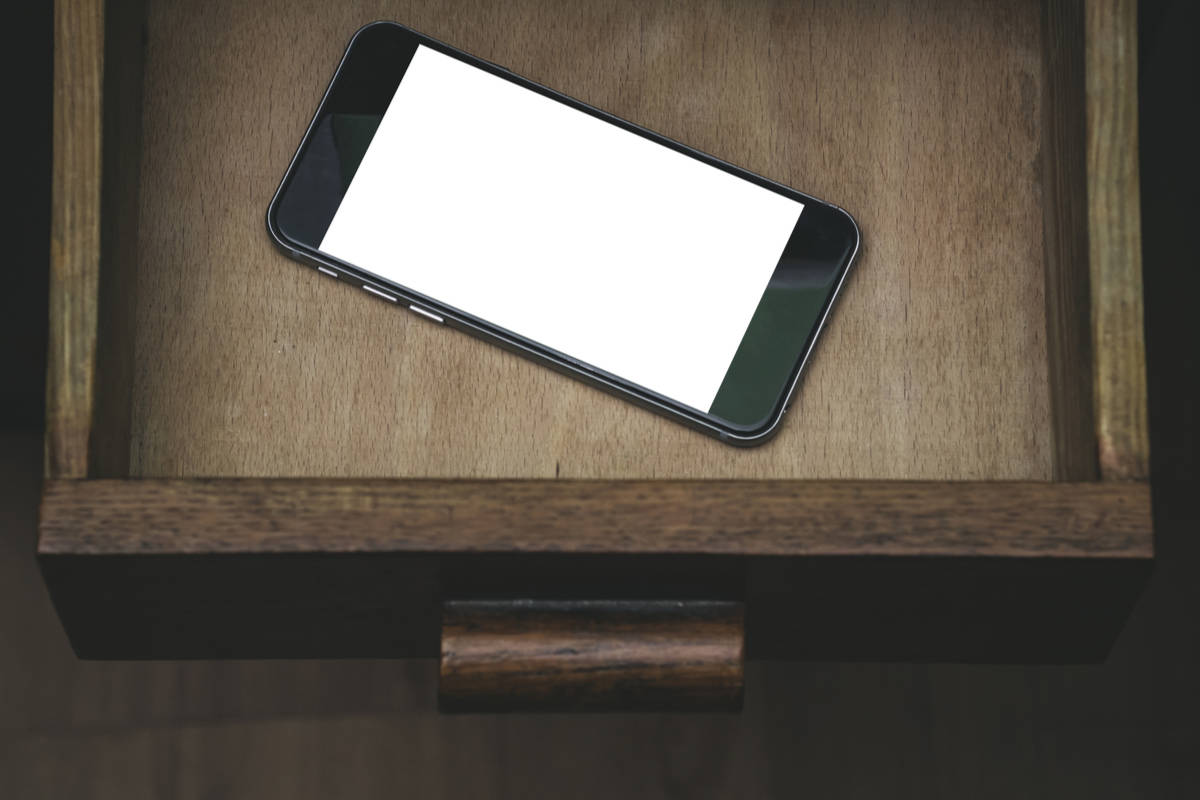 That old phone in the kitchen drawer could save an industry