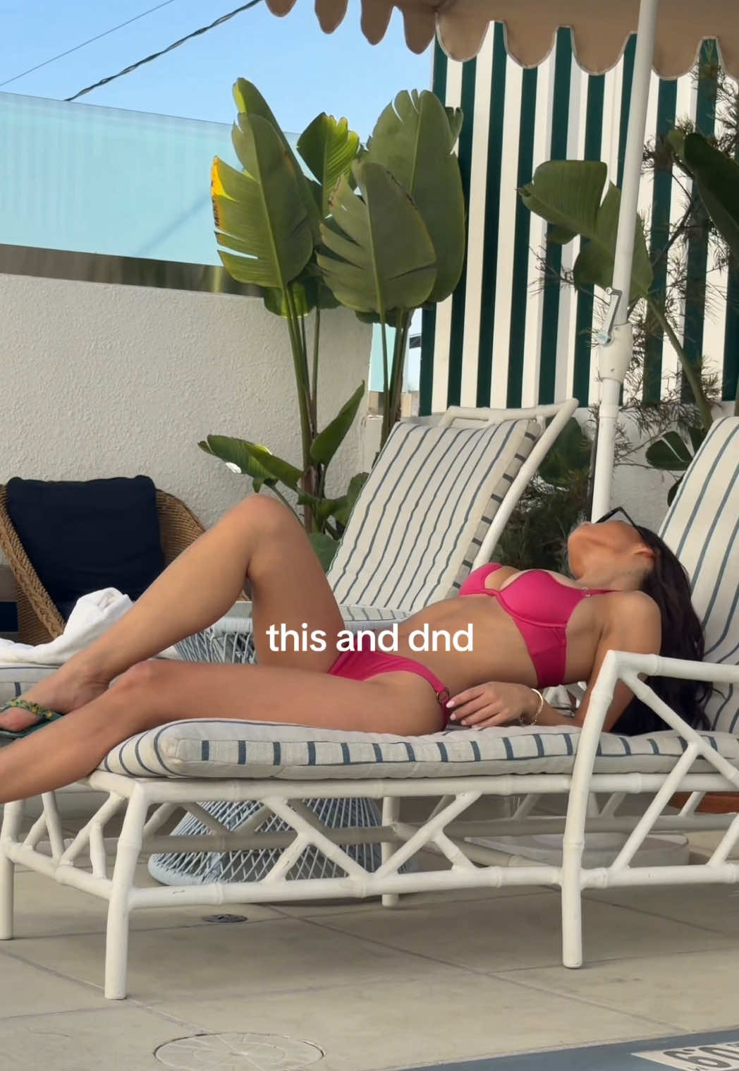 Weekend plans include: lounging poolside in Seduce U-Plunge Swim 👙 #bikini #poolday #weekendvibe @brit