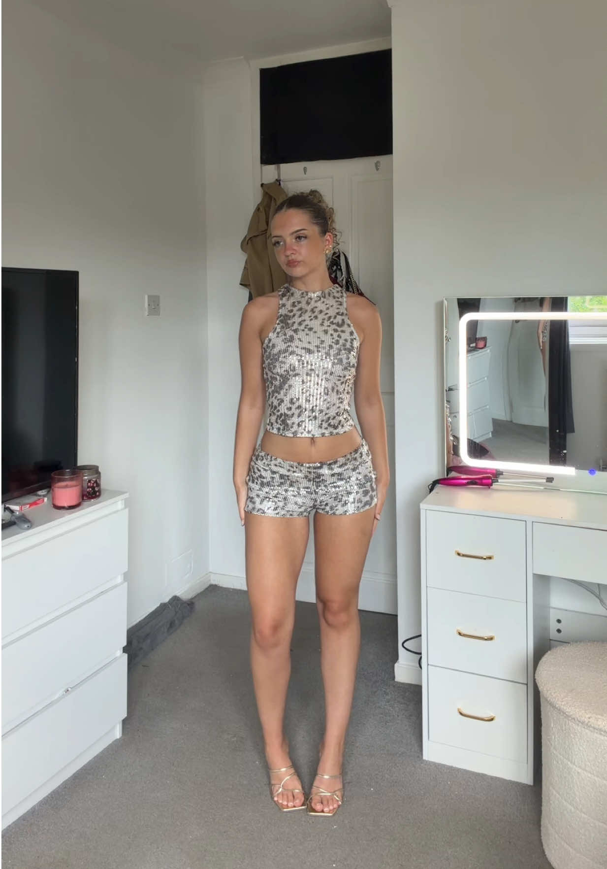 How cute is this set?? @EGO FASHION #fyp #outfitinspo #fashiontiktok #outfitsideas