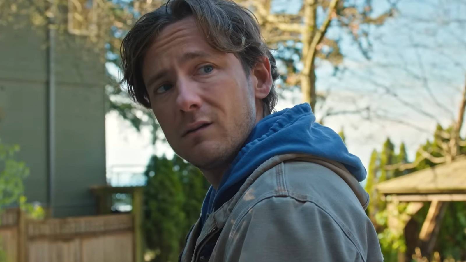 3 Best Movies To Watch On Netflix This Weekend (#1 Is A New NYT Bestselling Mystery Adaptation)