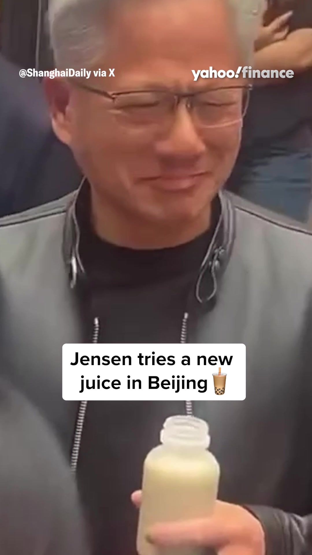 Jensen Huang is on a Beijing food tour. 🍜🧋