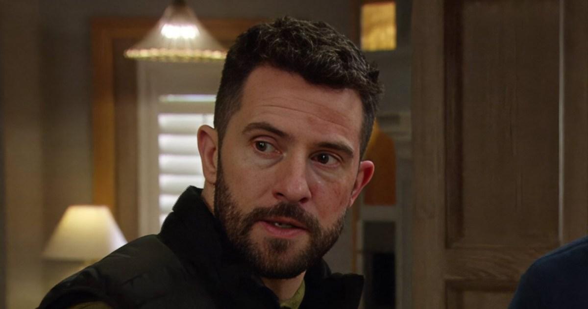 Ross set to romance Emmerdale legend – and it could be fiery